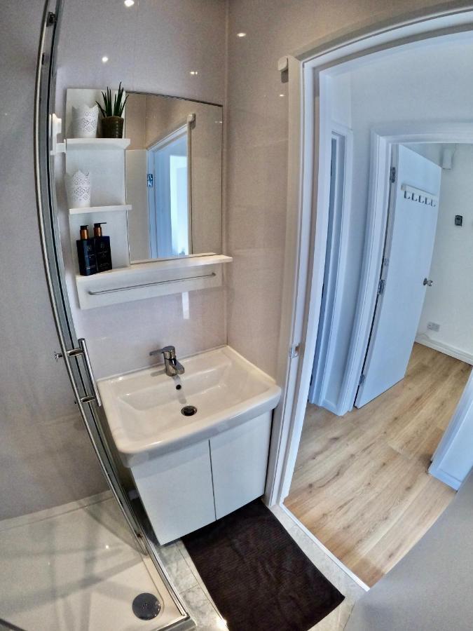 Lovely One Bedroom Flat London Luaran gambar